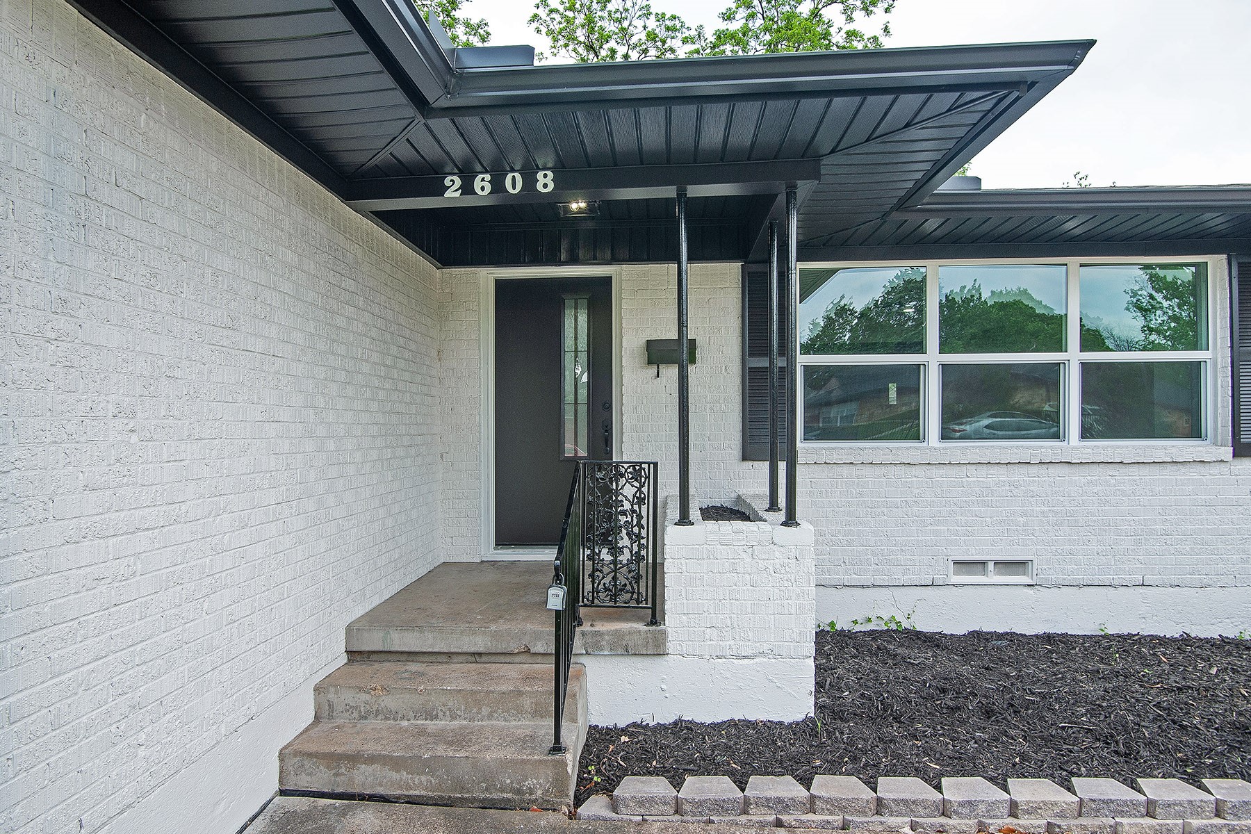 2608 Lockhart Avenue Dallas TX 75228
