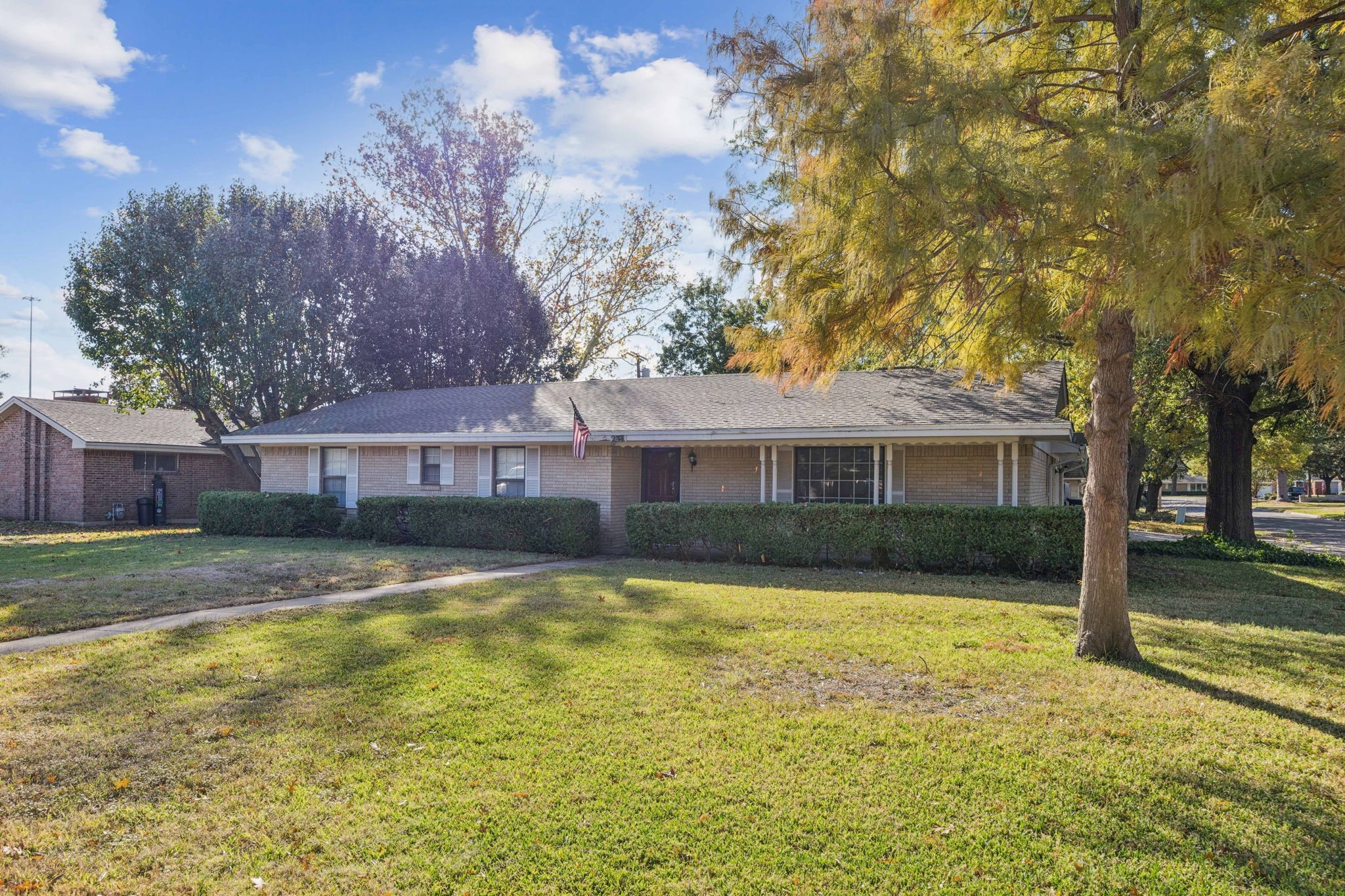 2311 Lange Street Greenville TX 75402