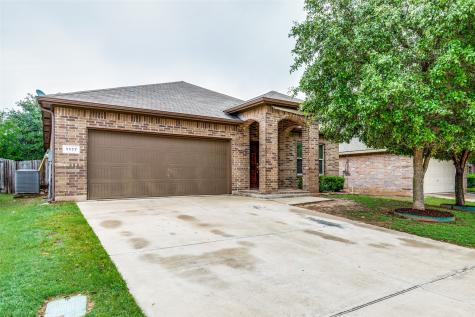 1117 New Meadow Drive Azle TX 76020