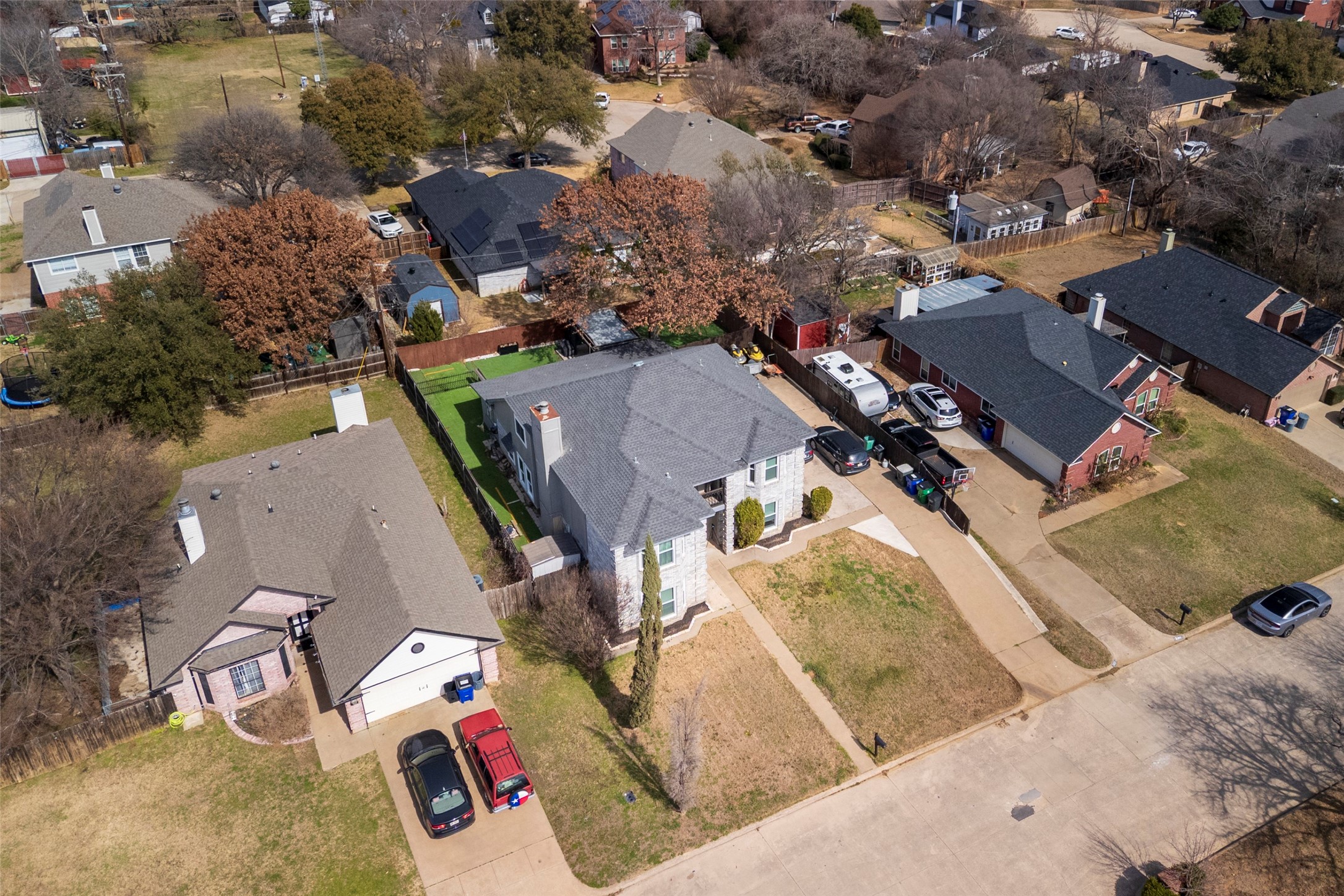 203 Hillside Drive Kennedale TX 76060