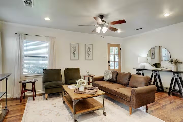 2801 W Bewick Street Fort Worth TX 76109
