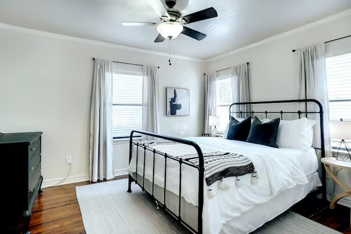 2801 W Bewick Street Fort Worth TX 76109