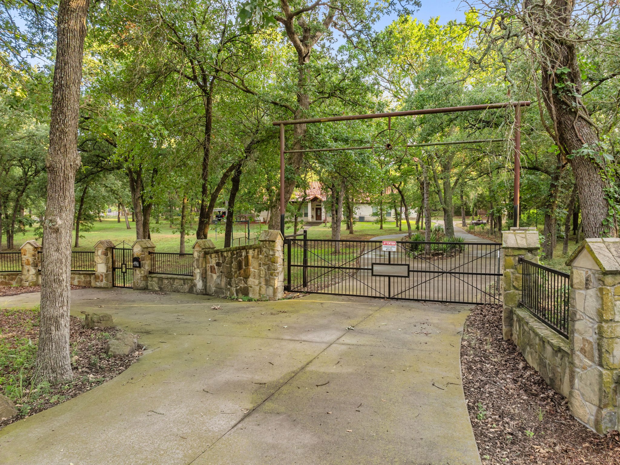 498 Wildwood Trail Weatherford TX 76085