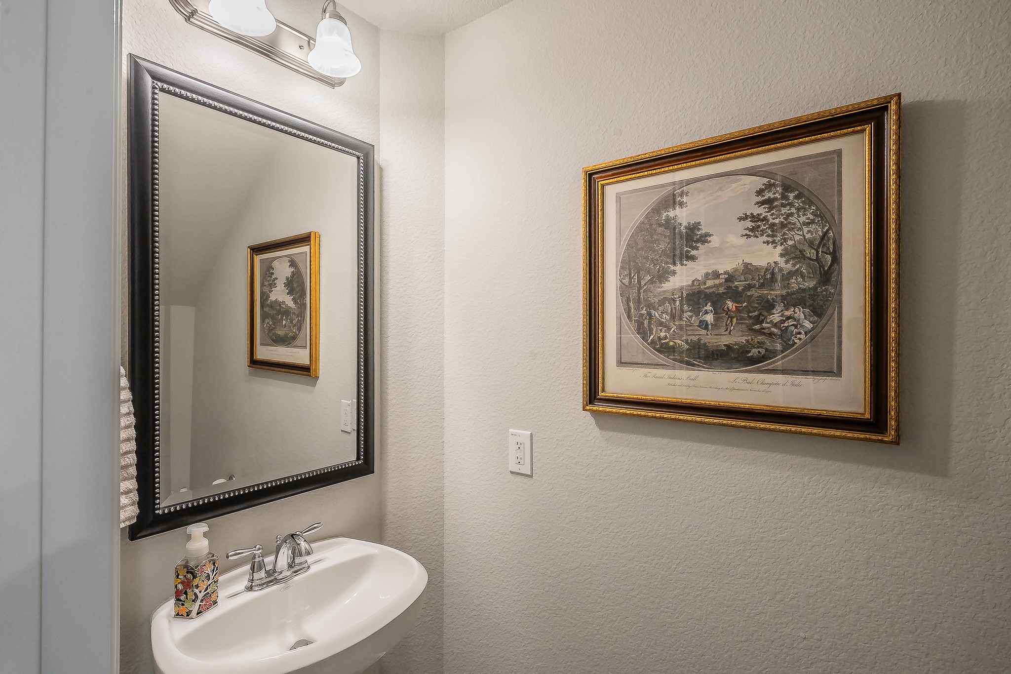 8265 Blumelia Drive Dallas TX 75252