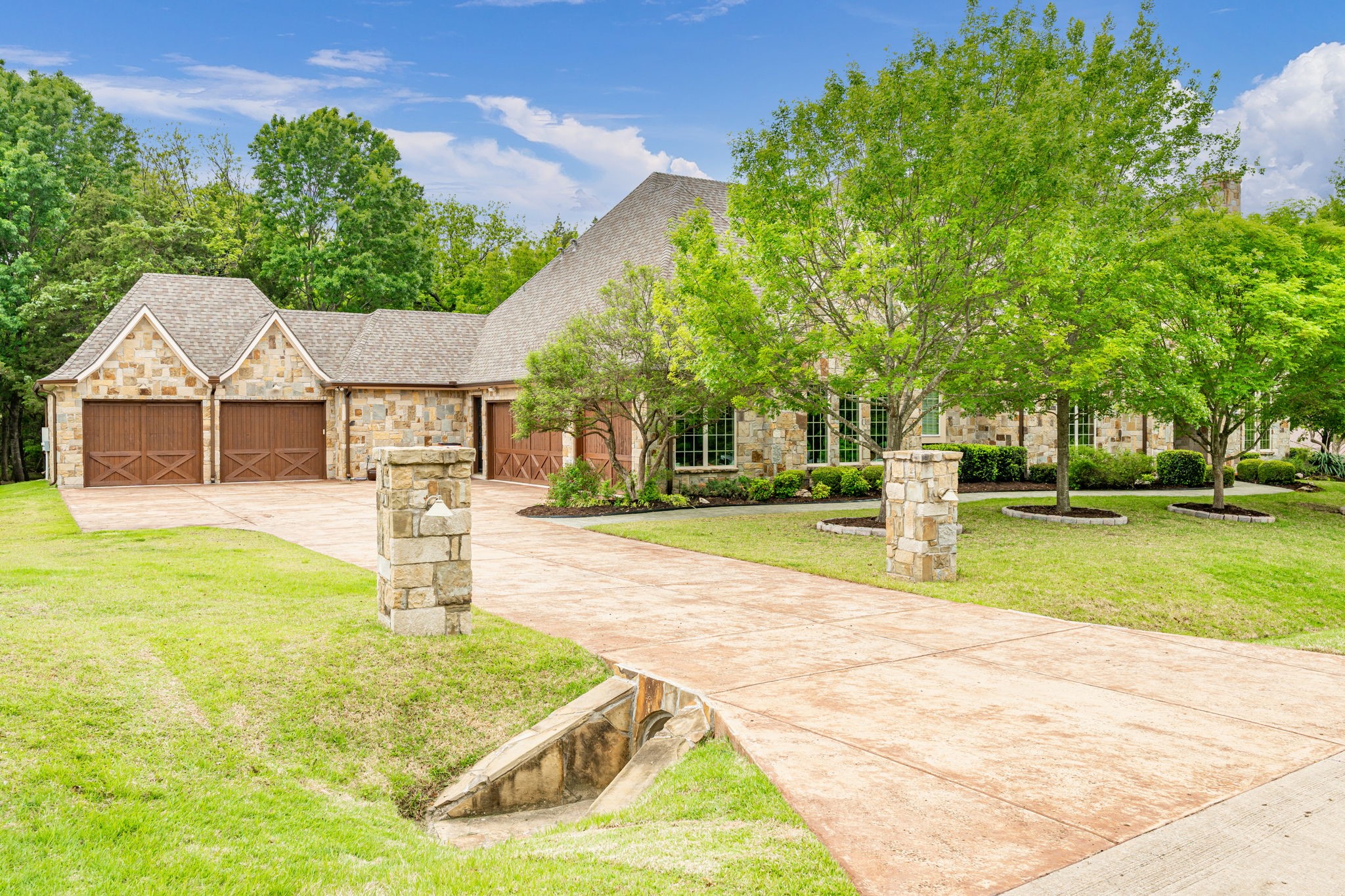 5412 Oakfield Drive Mckinney TX 75071
