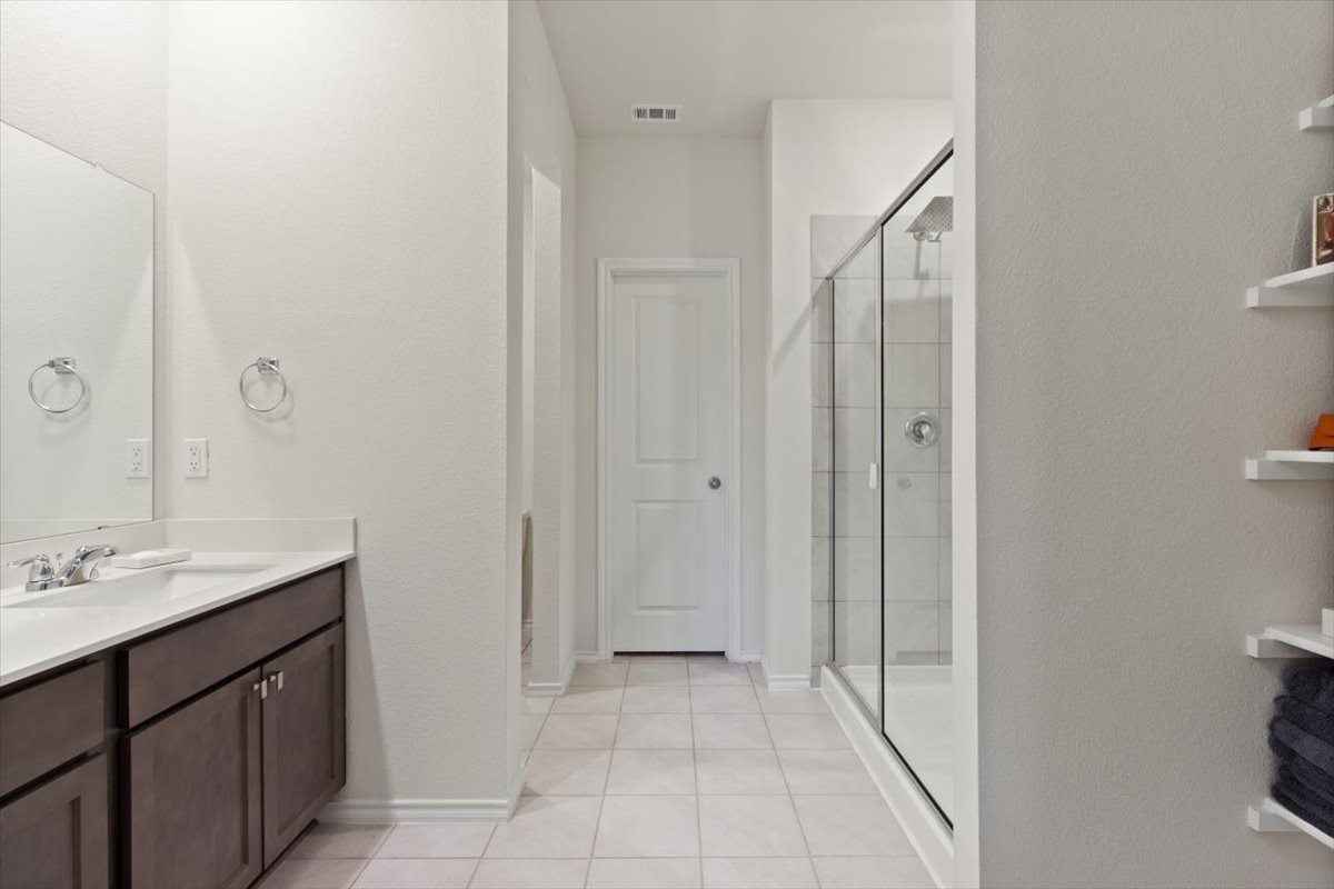 705 Fueller Drive Aubrey TX 76227