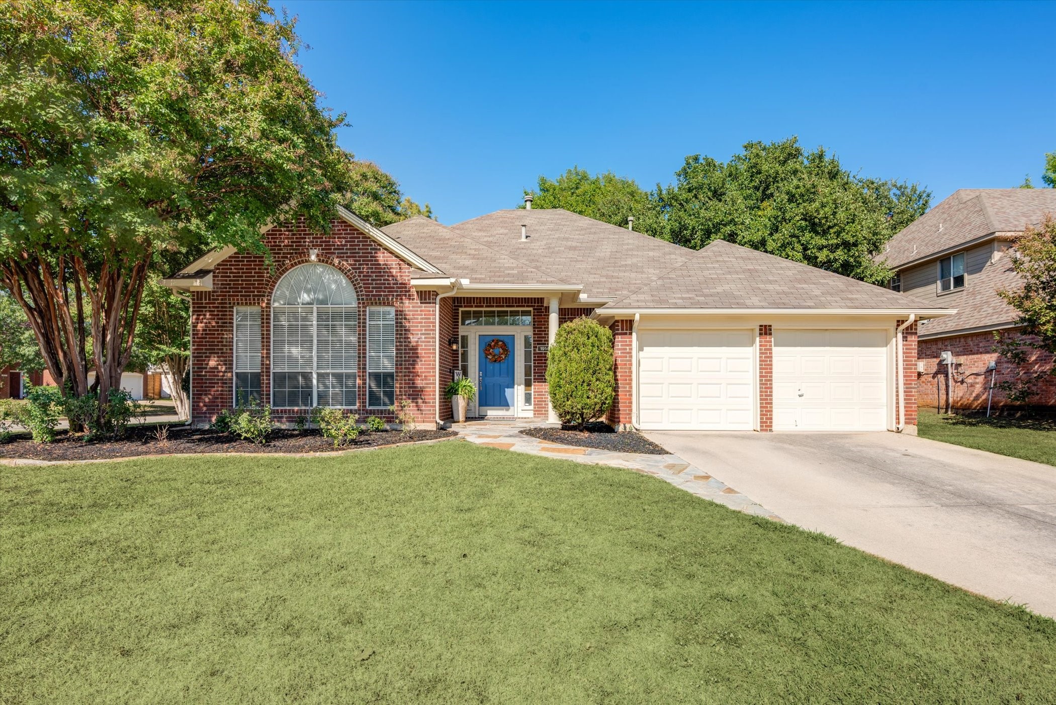 1914 Wood Creek Drive Grapevine TX 76051