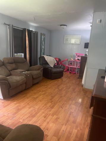201 S Goddard Street Mart TX 76664