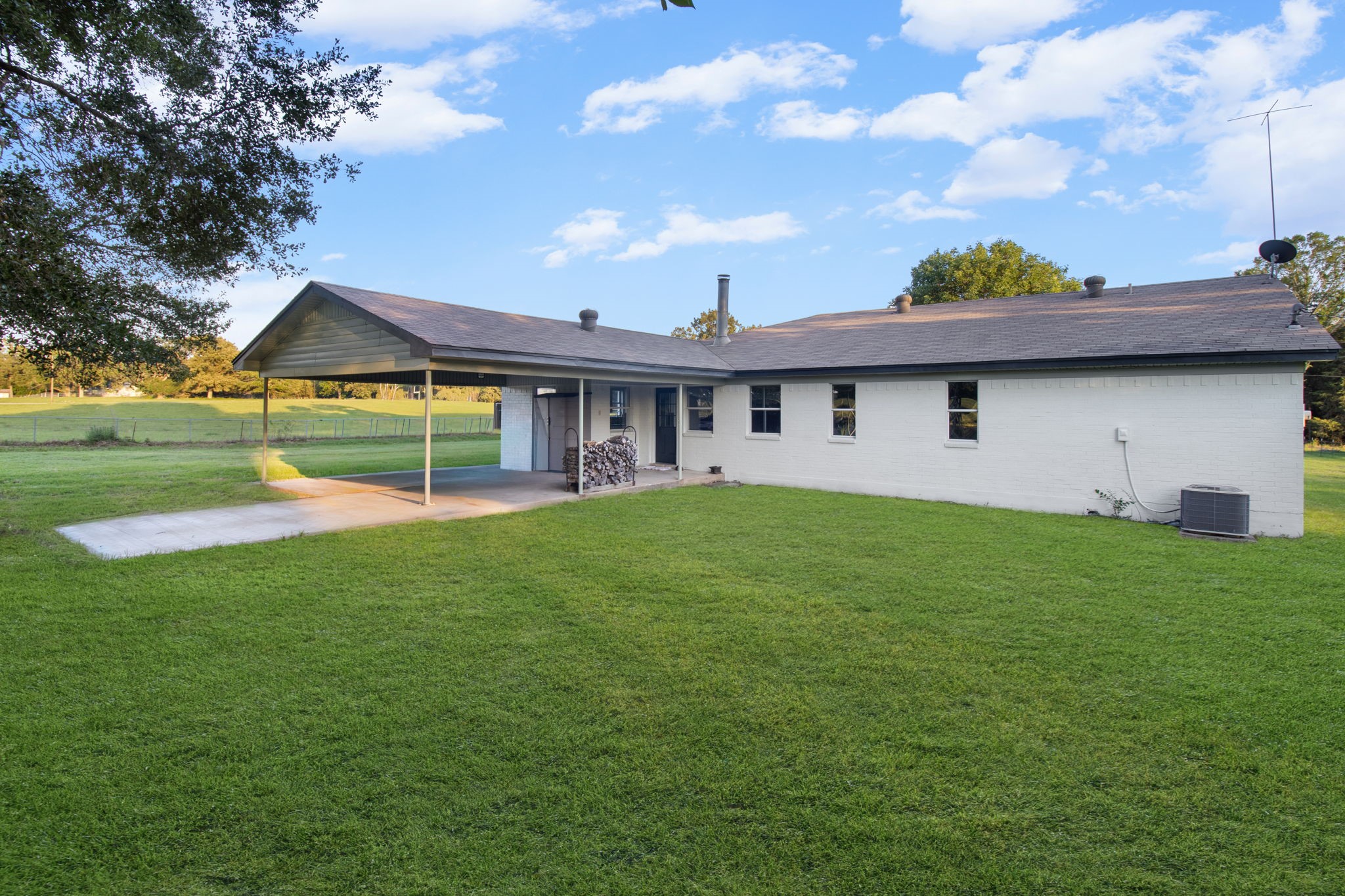 1654 Cr 2411 Canton TX 75103