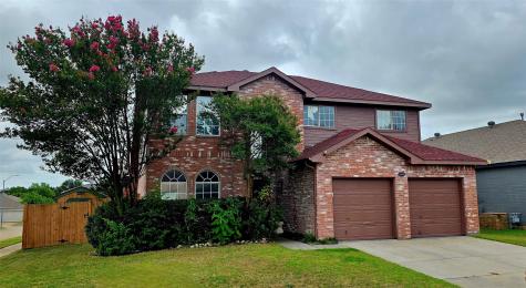 1085 Harriman Drive Saginaw TX 76131
