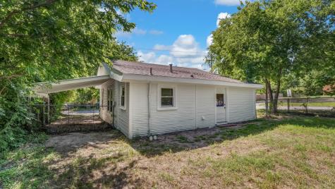 1220 N Rusk Street Weatherford TX 76086