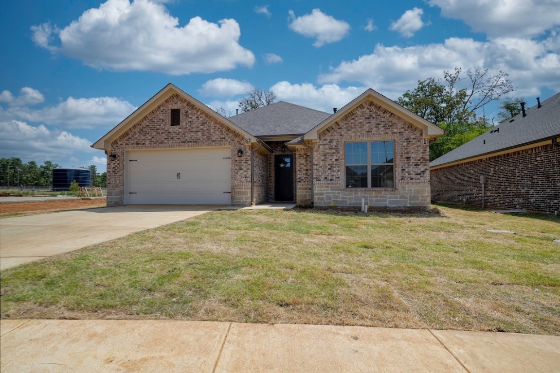 512 Cornerstone Road Lindale TX 75771