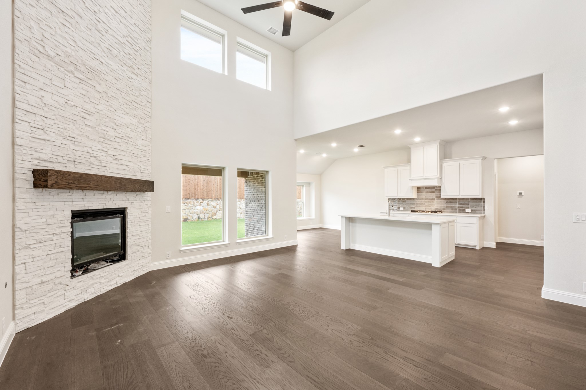 933 Ford Drive Desoto TX 75115