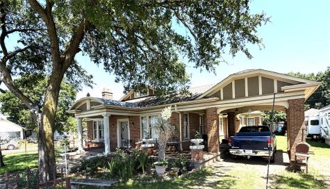 406 Walnut Street Forreston TX 76041