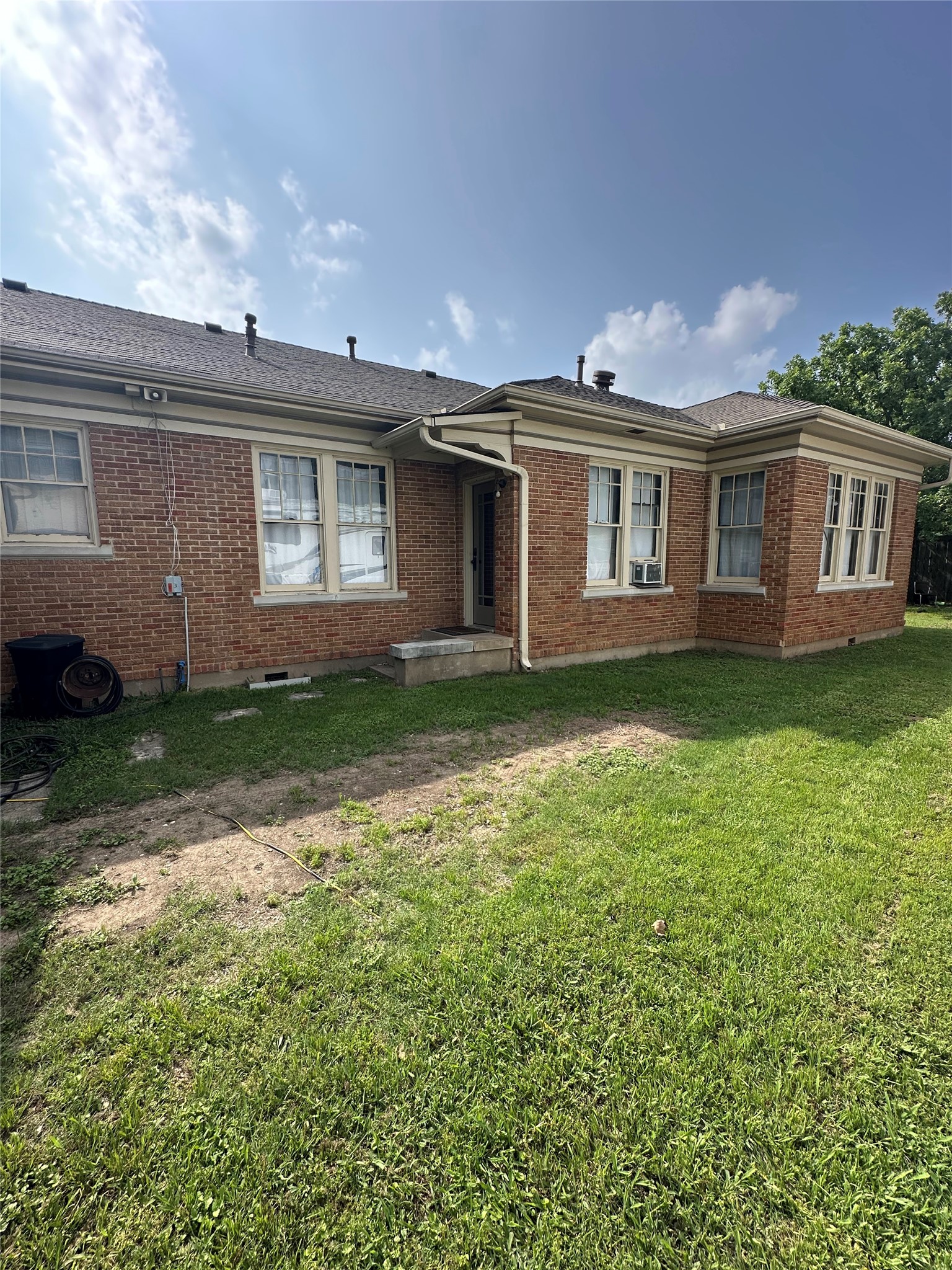 406 Walnut Street Forreston TX 76041