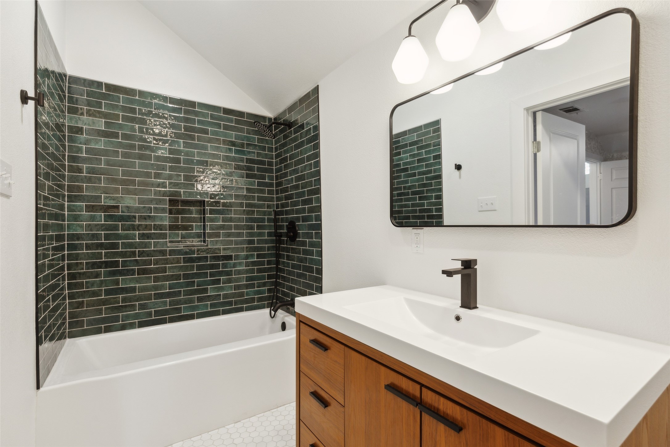 9427 Hobart Street Dallas TX 75218