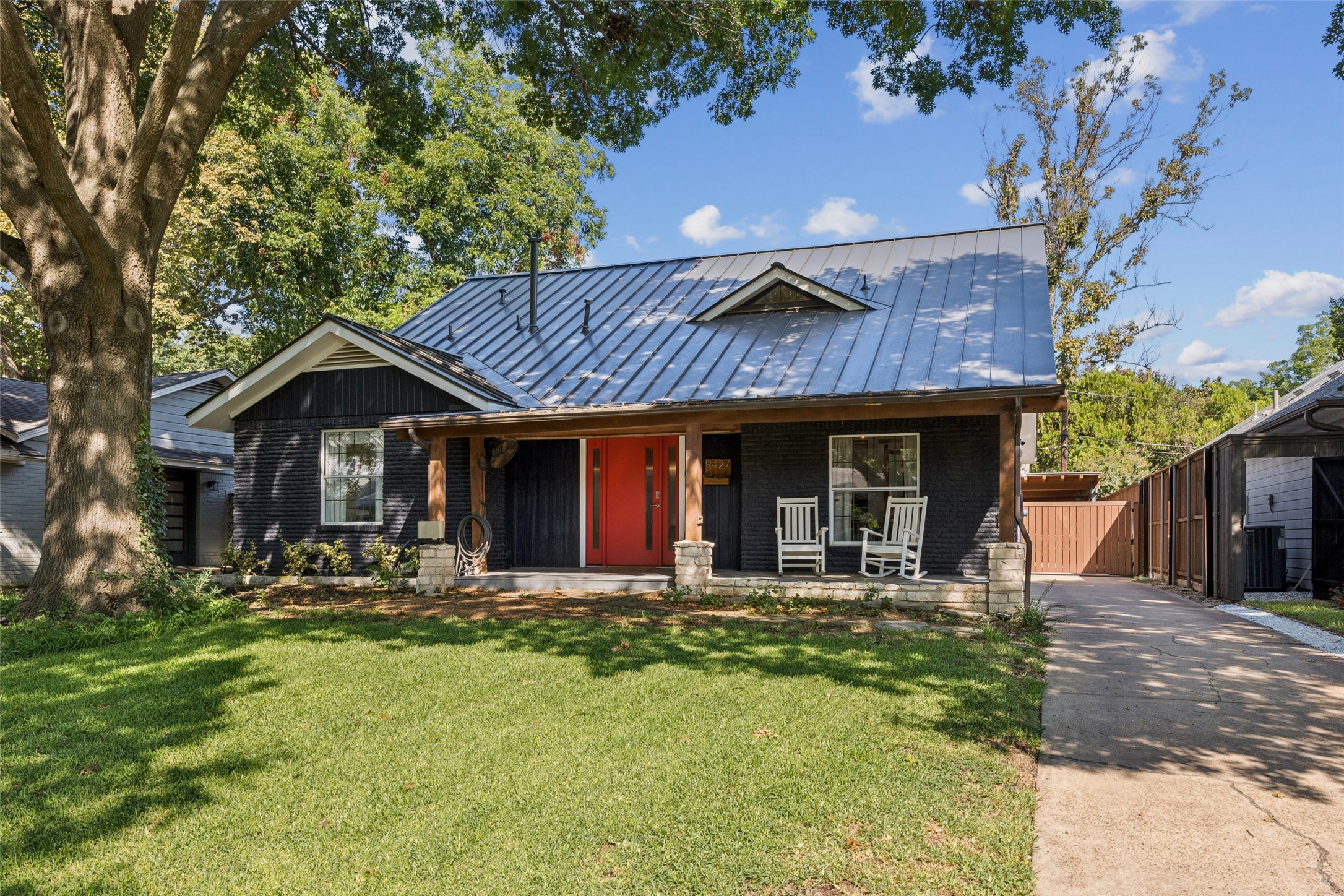 9427 Hobart Street Dallas TX 75218