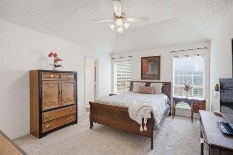 5916 Hillglen Drive Watauga TX 76148