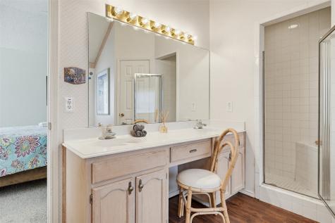 5916 Hillglen Drive Watauga TX 76148