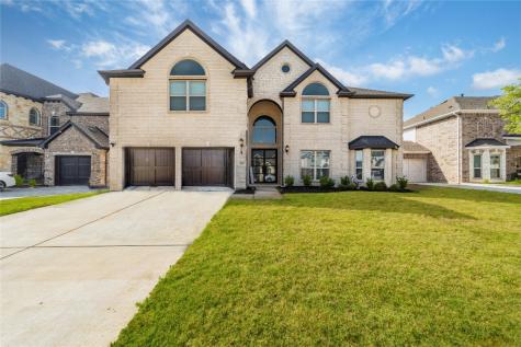 2667 La Jolla Boulevard Grand Prairie TX 75054