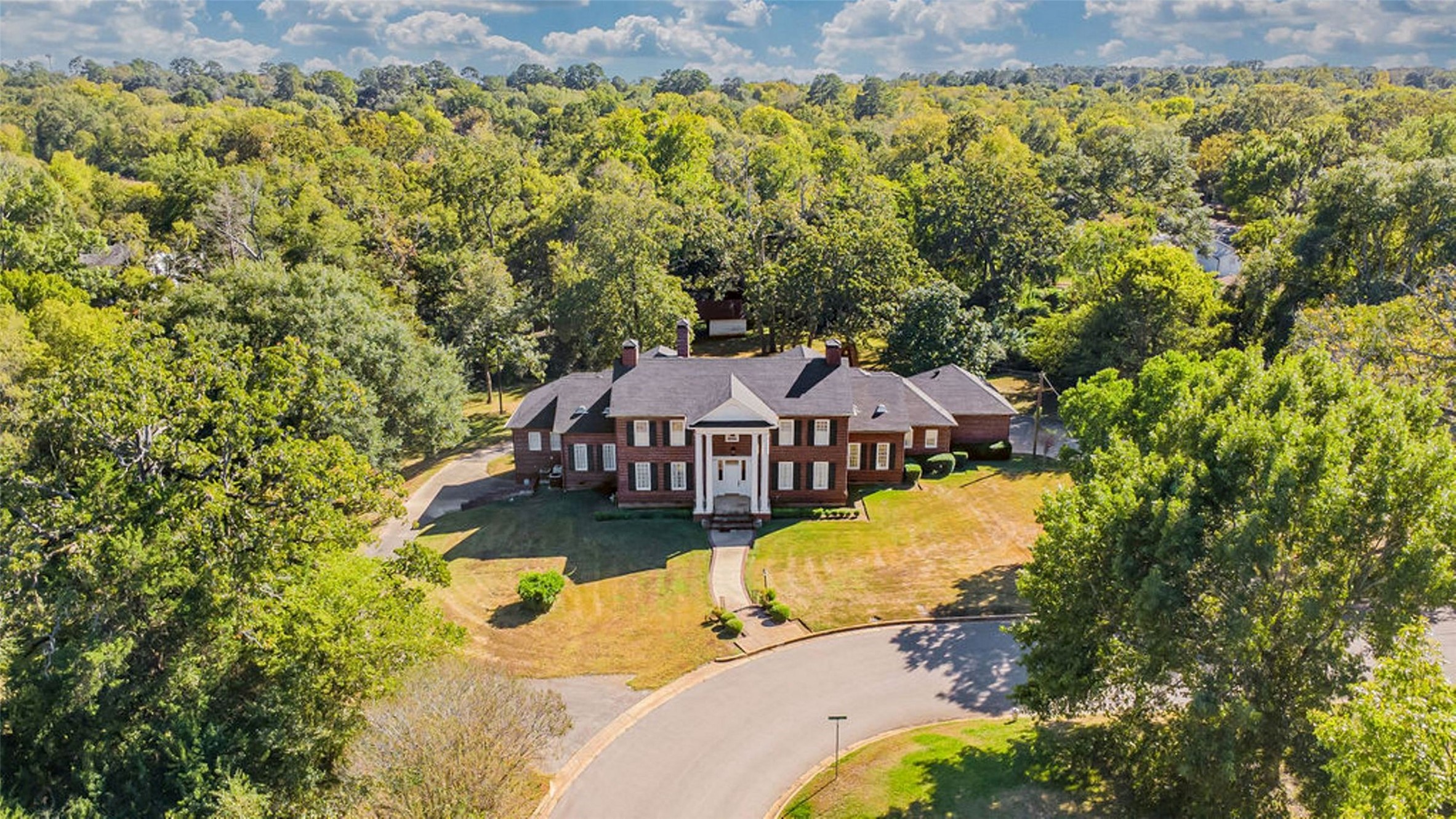 408 E Jolly Street Palestine TX 75801