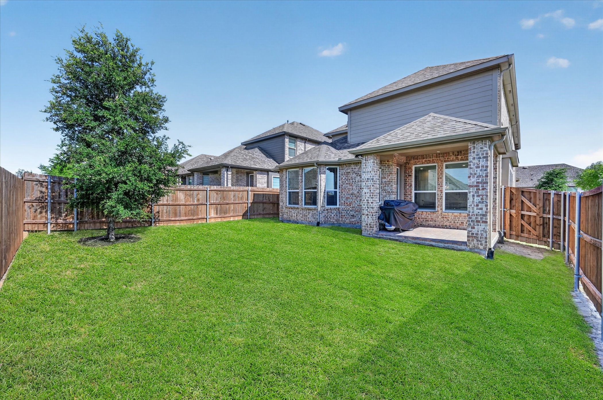 1850 Eagle Landing Van Alstyne TX 75495