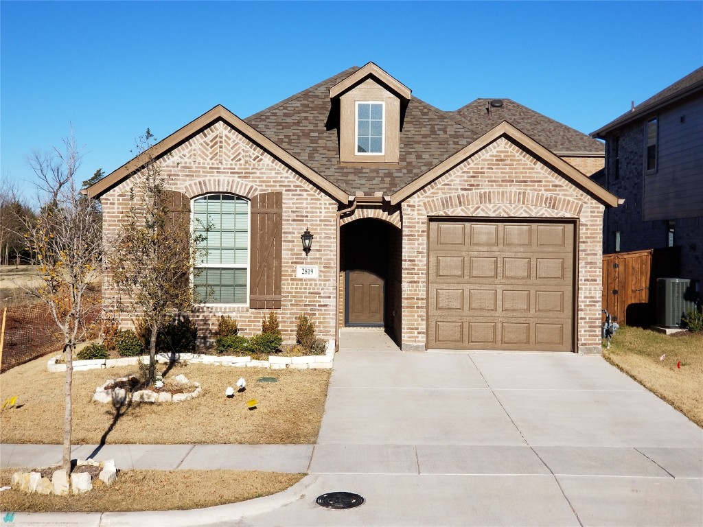 2819 Lenham Lane Forney TX 75126