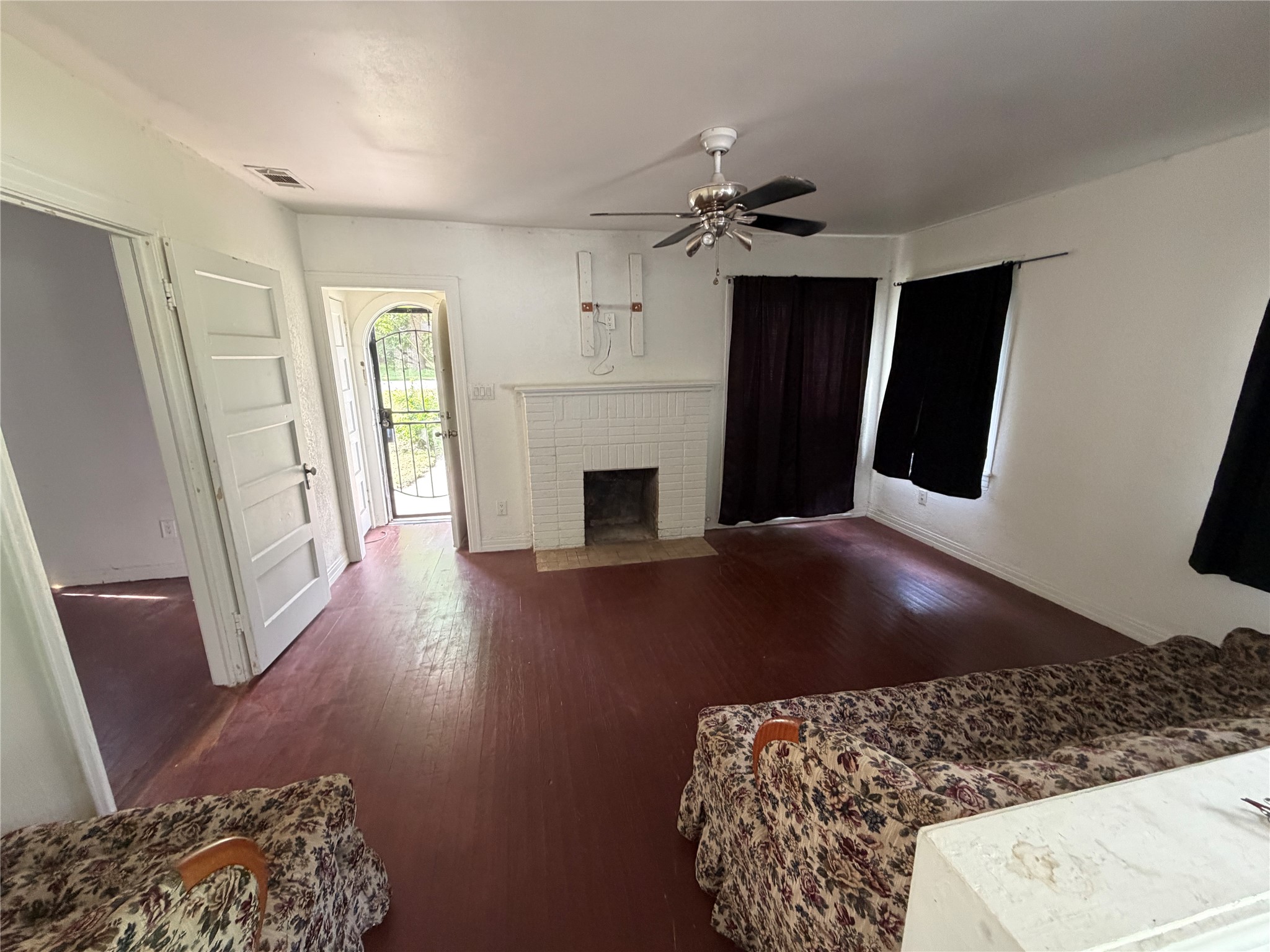 201 E Dallas Street Hutchins TX 75141