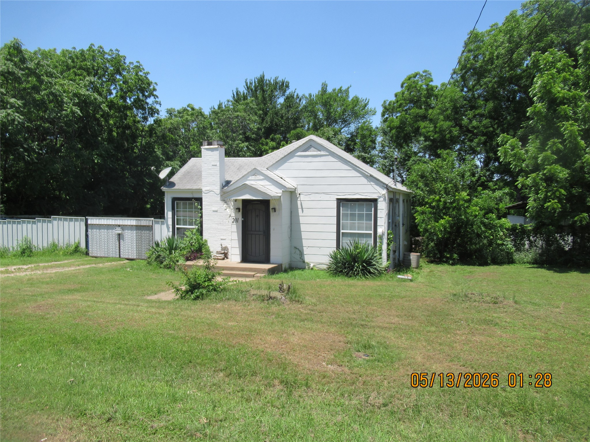 201 E Dallas Street Hutchins TX 75141