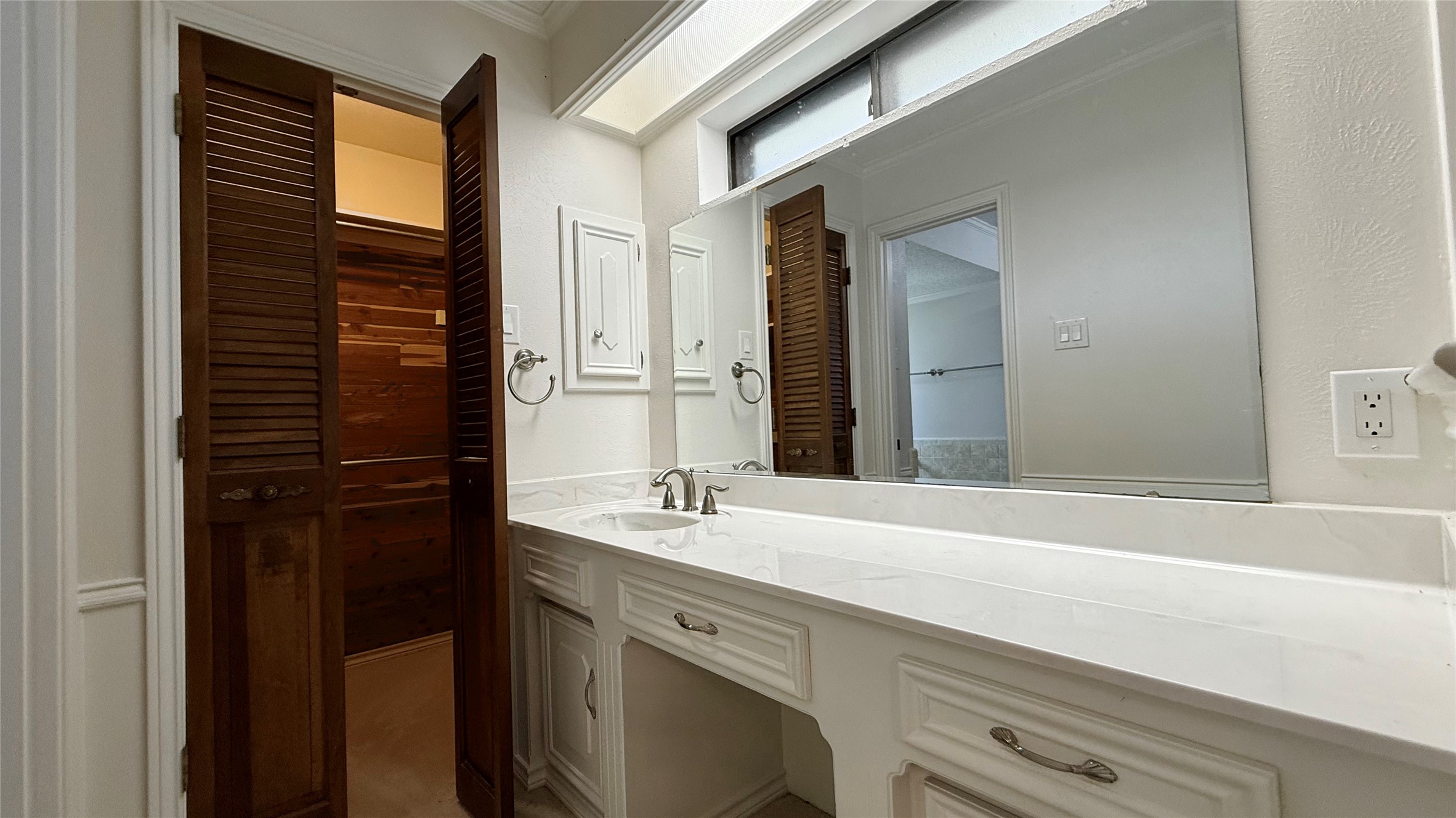 402 Sequoia Drive Garland TX 75041