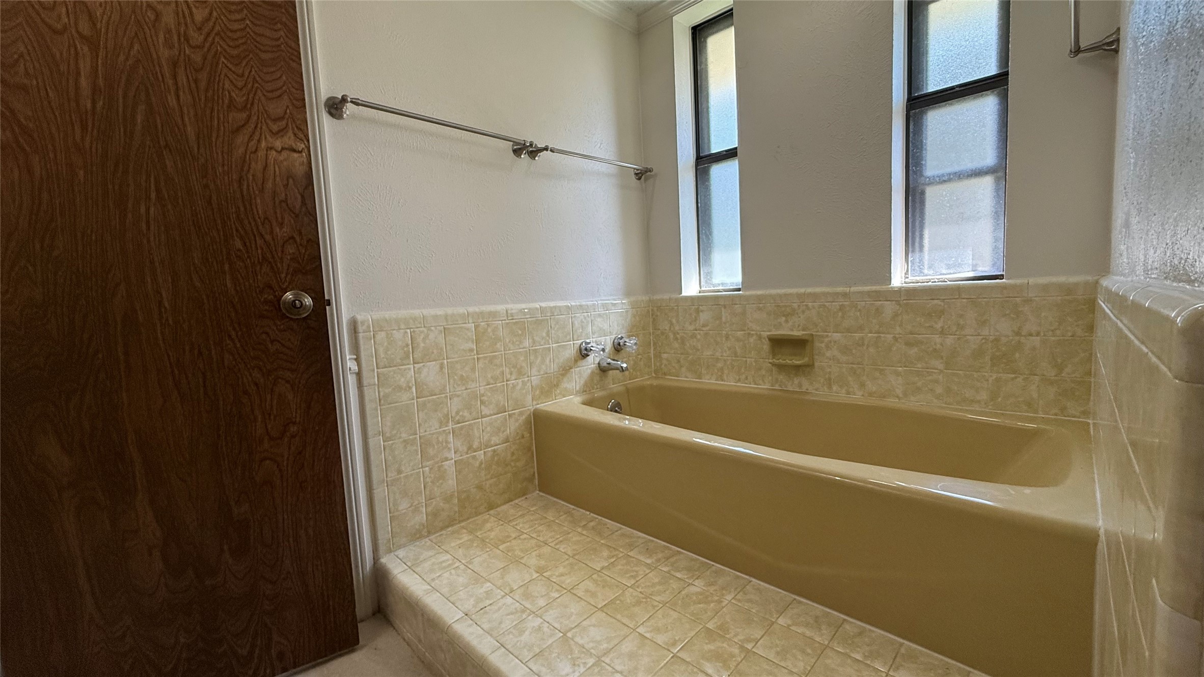 402 Sequoia Drive Garland TX 75041