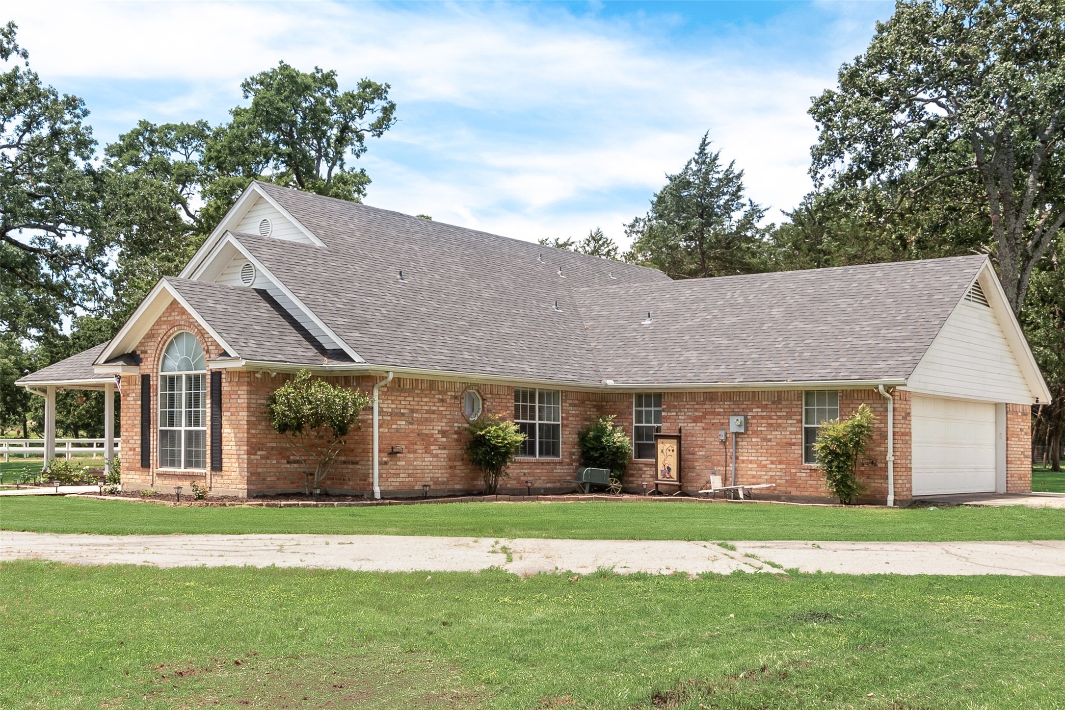 130 Vz County Road 3509 Edgewood TX 75117