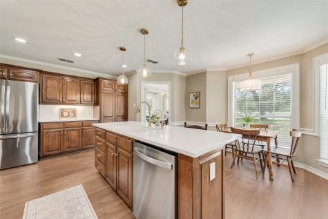 130 Vz County Road 3509 Edgewood TX 75117
