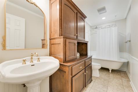 130 Vz County Road 3509 Edgewood TX 75117