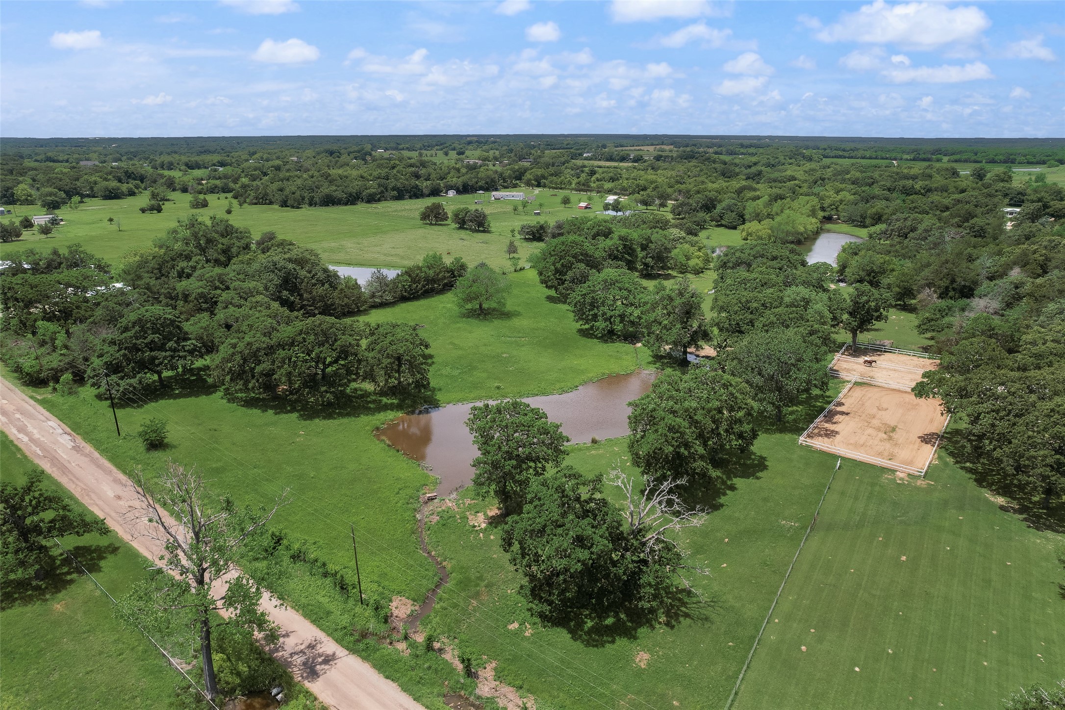 130 Vz County Road 3509 Edgewood TX 75117