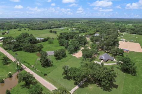 130 Vz County Road 3509 Edgewood TX 75117