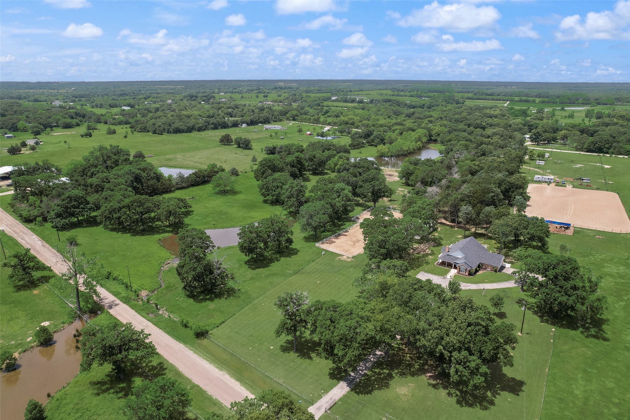 130 Vz County Road 3509 Edgewood TX 75117
