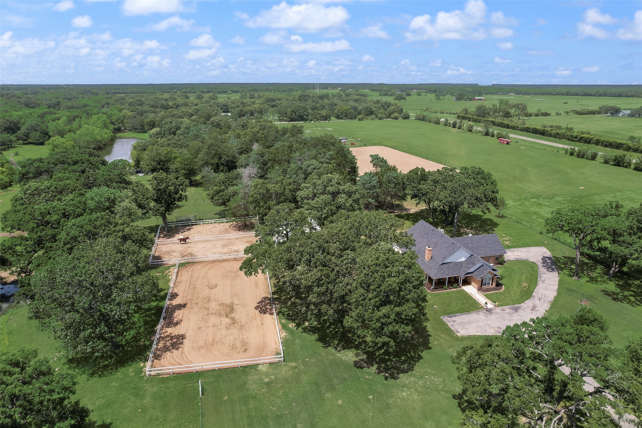 130 Vz County Road 3509 Edgewood TX 75117