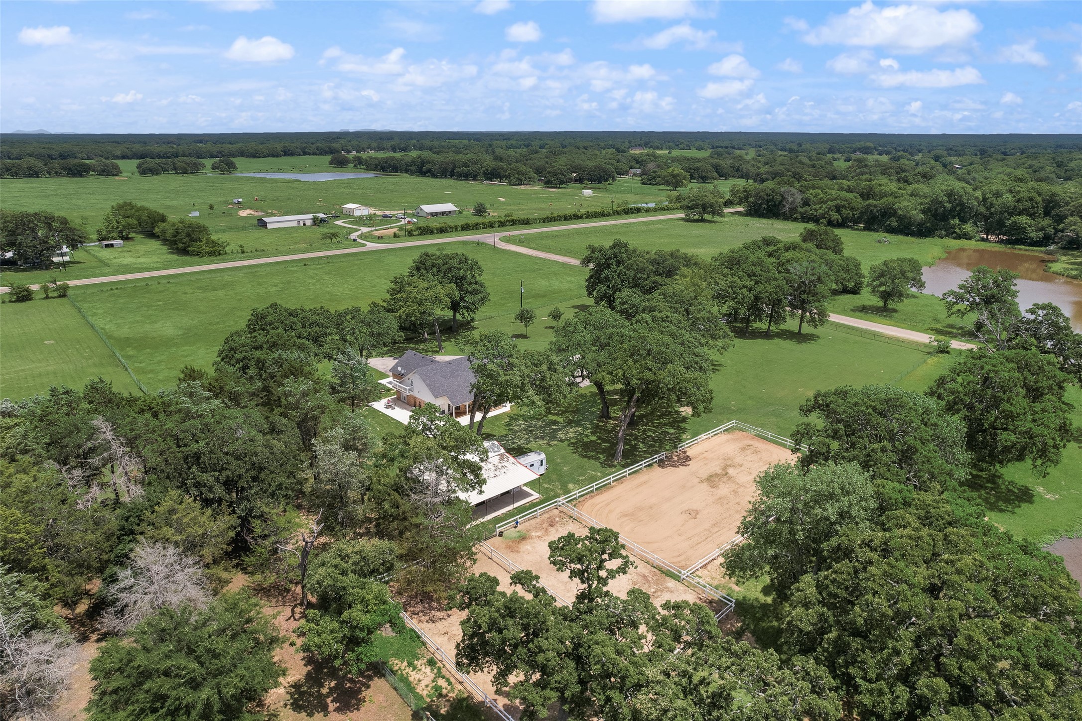 130 Vz County Road 3509 Edgewood TX 75117