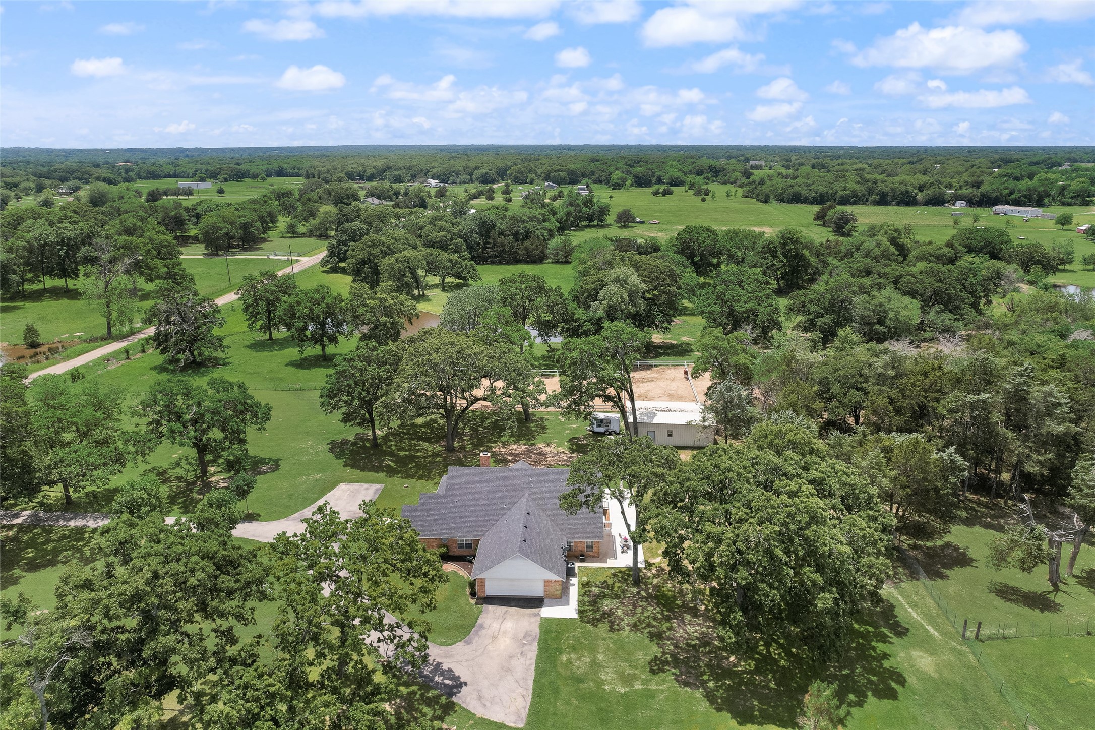 130 Vz County Road 3509 Edgewood TX 75117