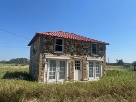 301 Pr 2267 Sonora TX 76950