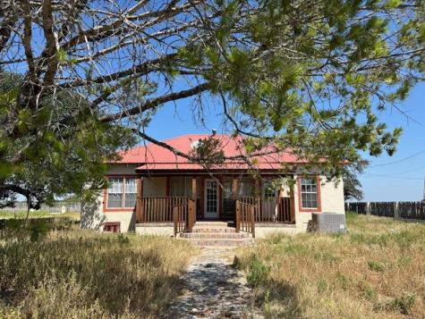 301 Pr 2267 Sonora TX 76950