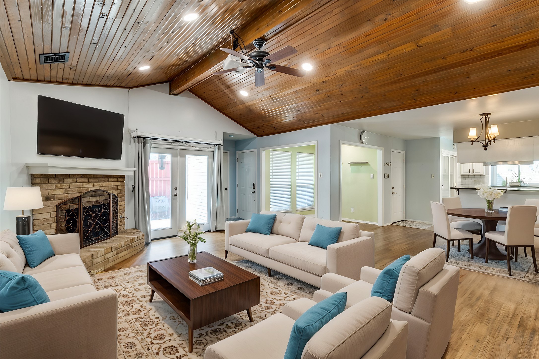 5736 Penrose Avenue Dallas TX 75206