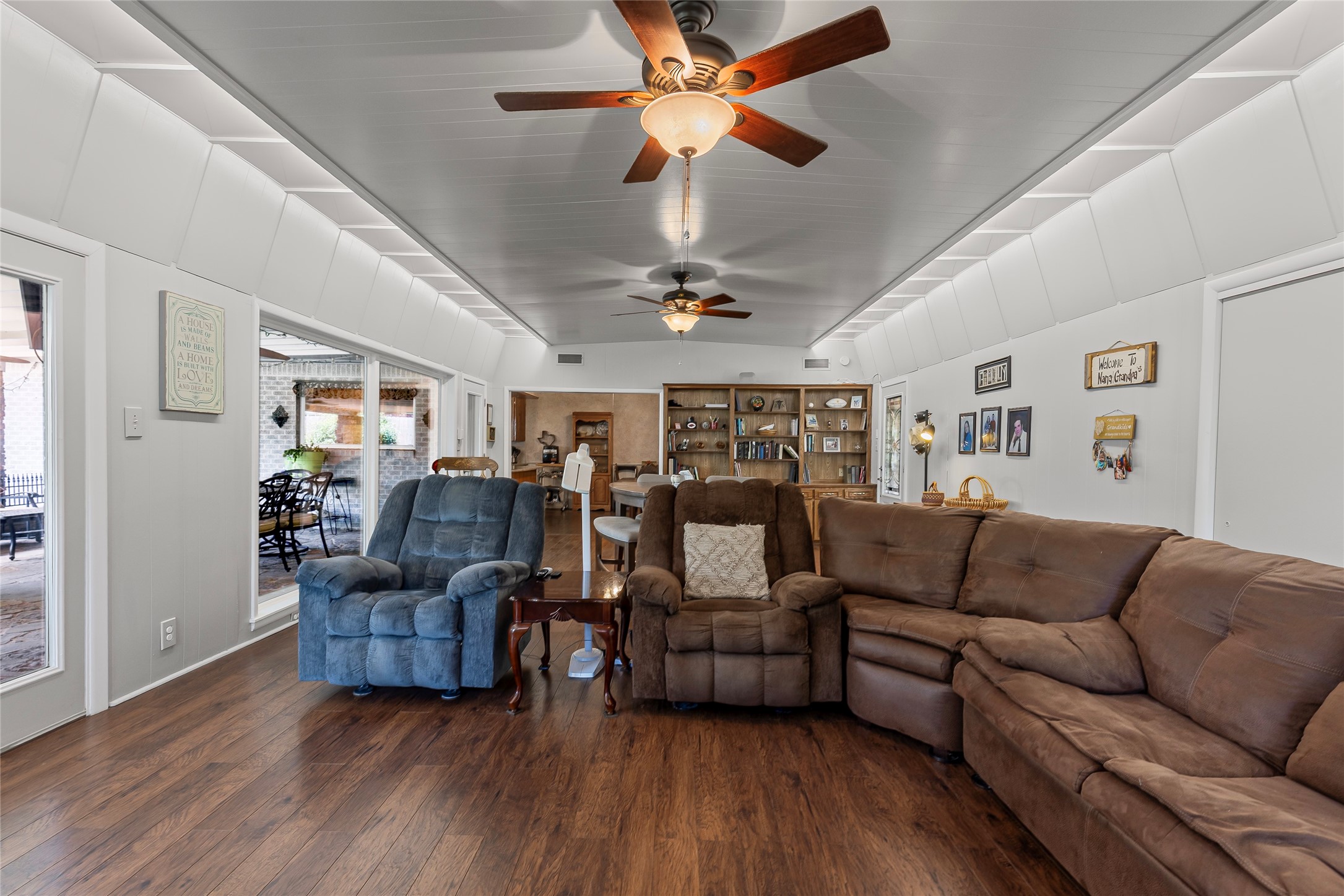 1302 Culver Street Commerce TX 75428