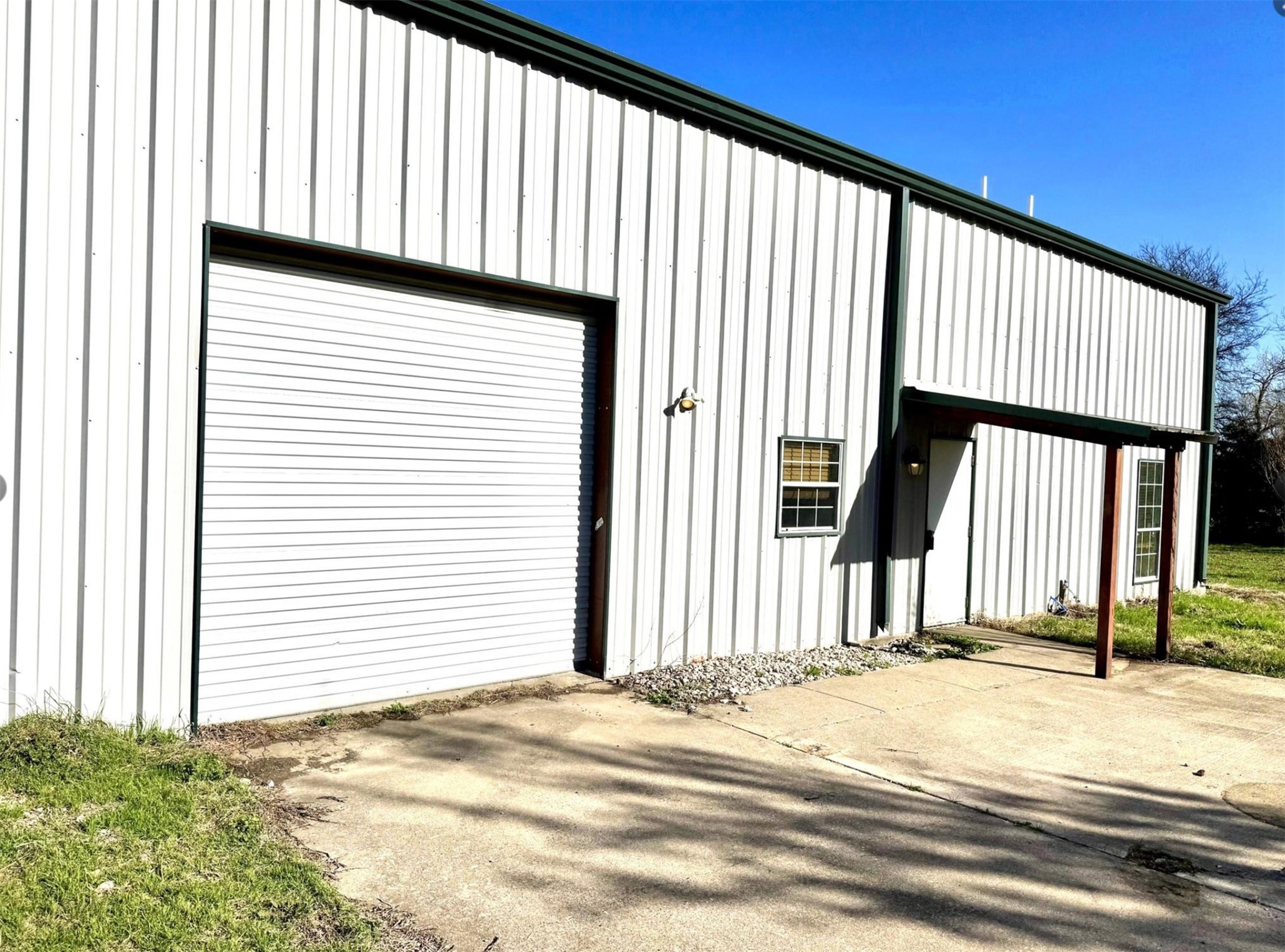 4300 County Road 4640 Trenton TX 75490