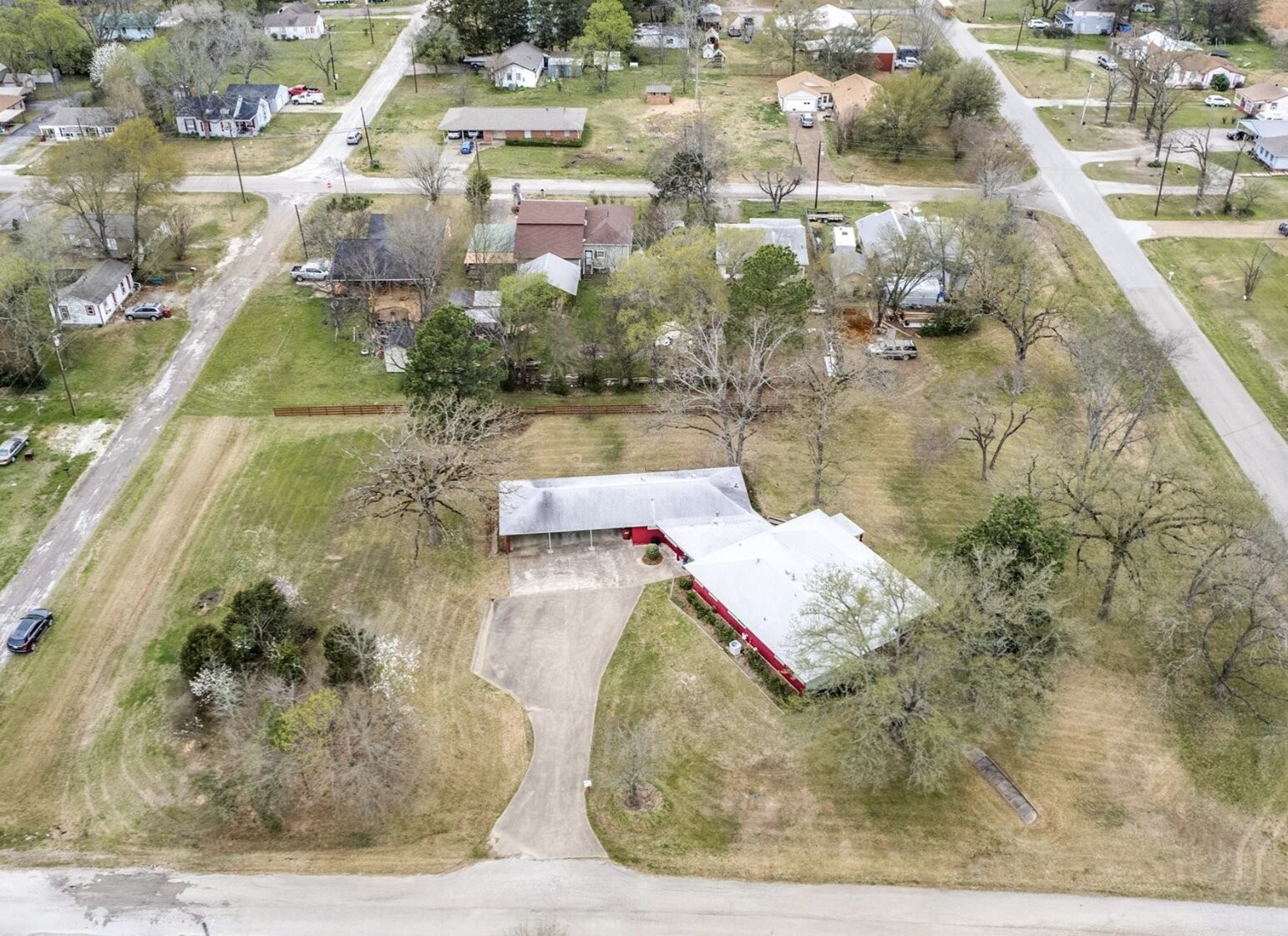 713 N Washington Street Grand Saline TX 75140