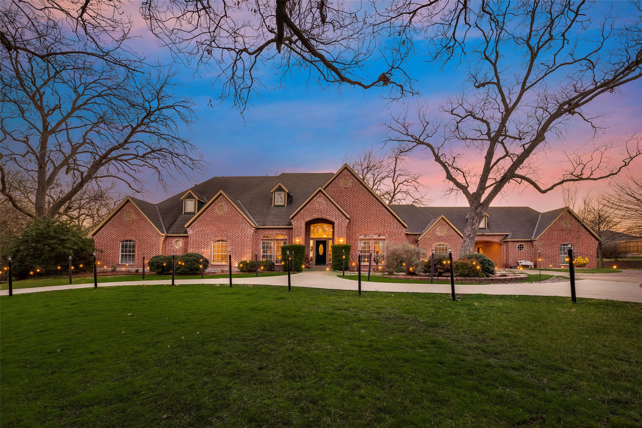 3025 N Goliad Street Rockwall TX 75087