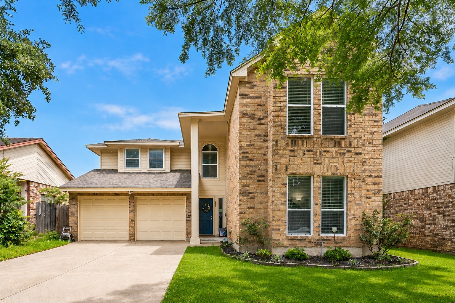 825 Ashmount Lane Arlington TX 76017
