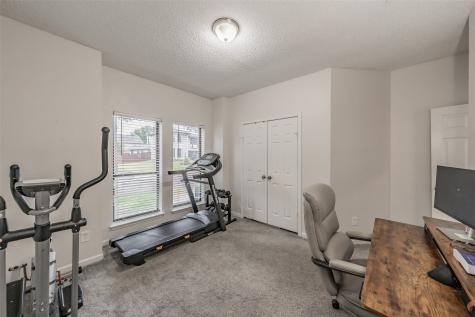 825 Ashmount Lane Arlington TX 76017