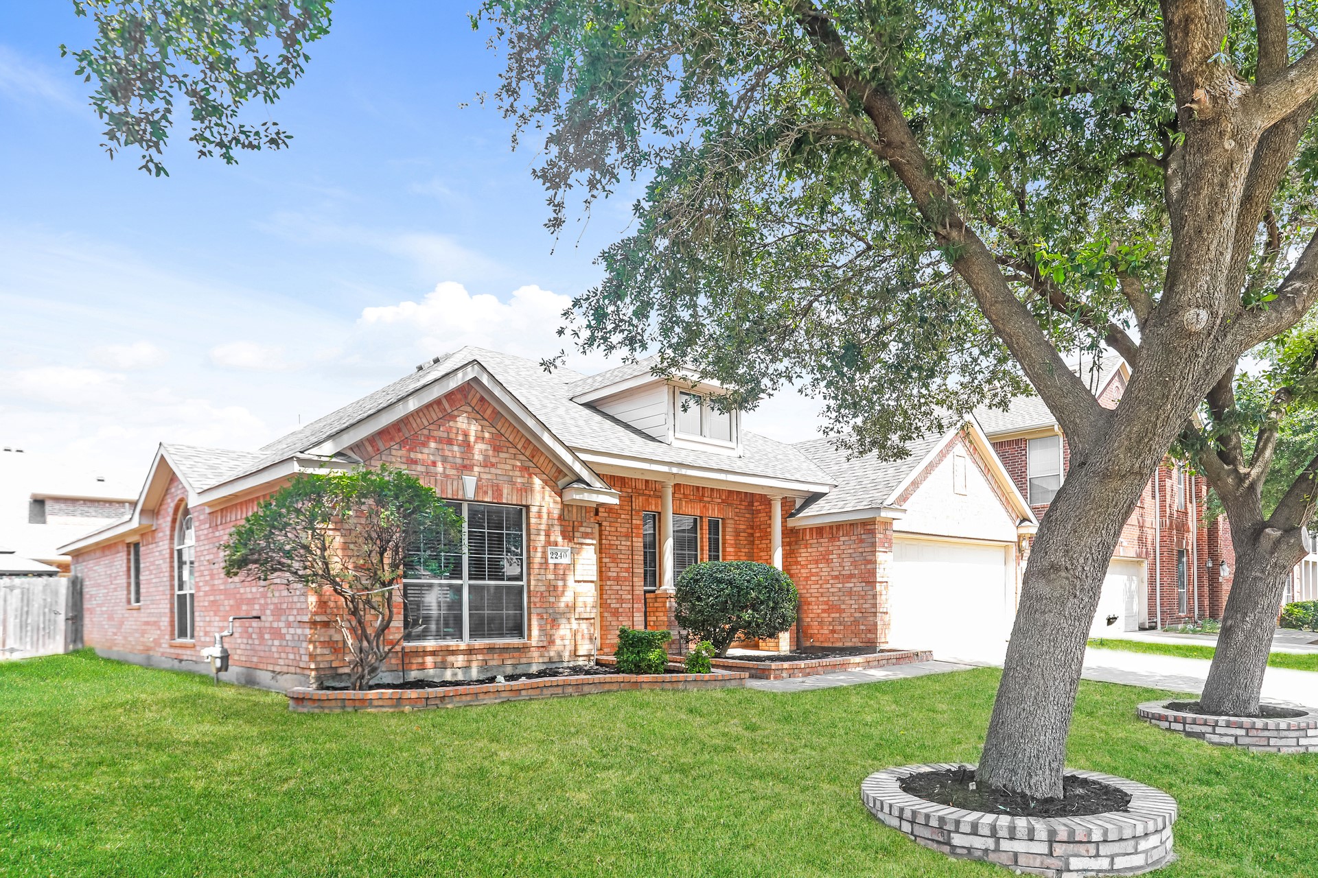 2240 Sparrow Hawk Court Grand Prairie TX 75052